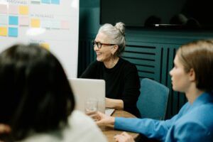 Cómo las empresas pueden aprovechar el cambio demográfico para impulsar su desarrollo de negocio