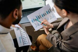 ¿Cómo dejar de decidir por intuición y empezar a gestionar con datos?